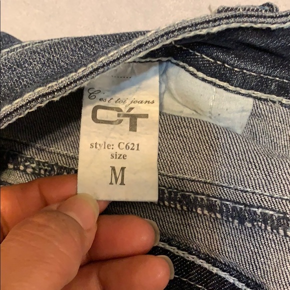 Cesttoi Jean shorts - Picture 6 of 6